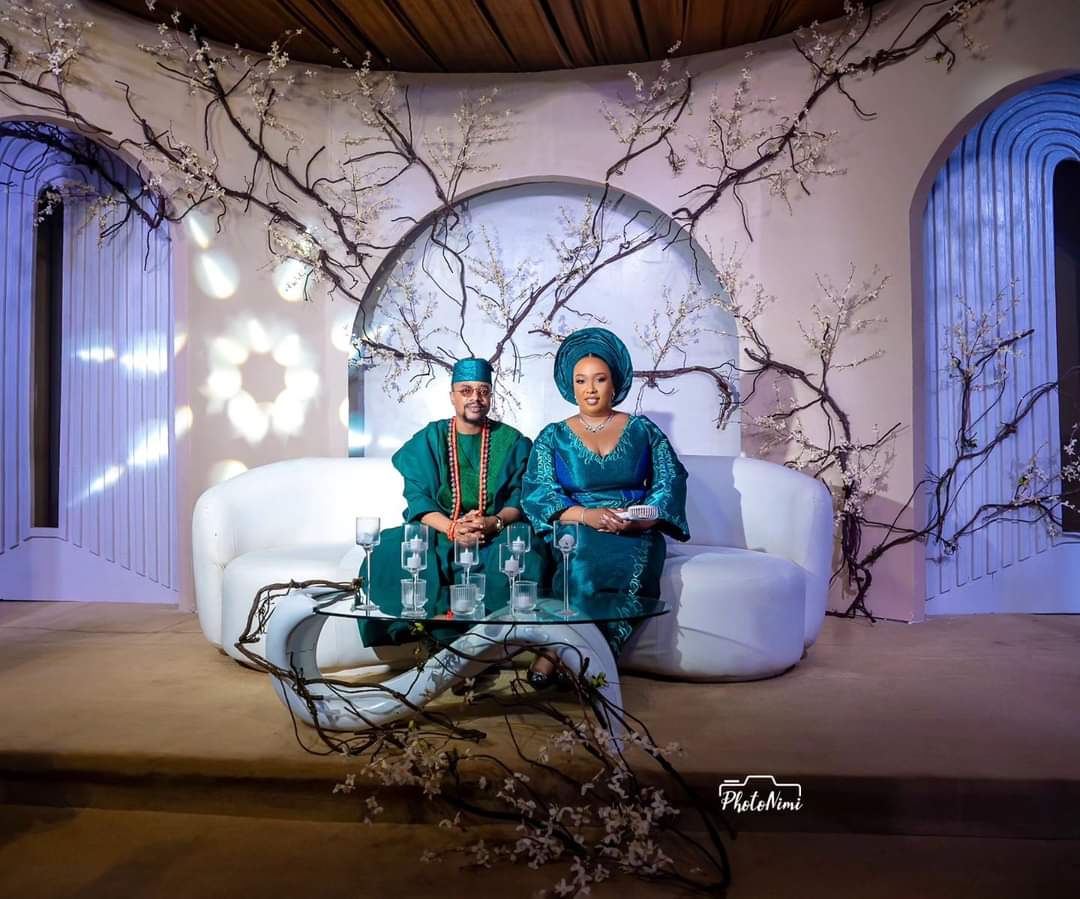 Yinka weds Tobi, Naija wedding, Bride & Groom, Photonimi